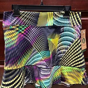 Women's Tennis Skirt with Geometric Pattern